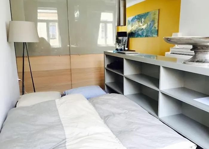 Metelkova * ليوبليانا